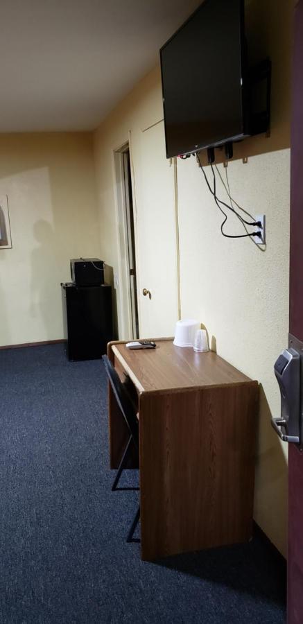 Economy Inn Odessa Kültér fotó
